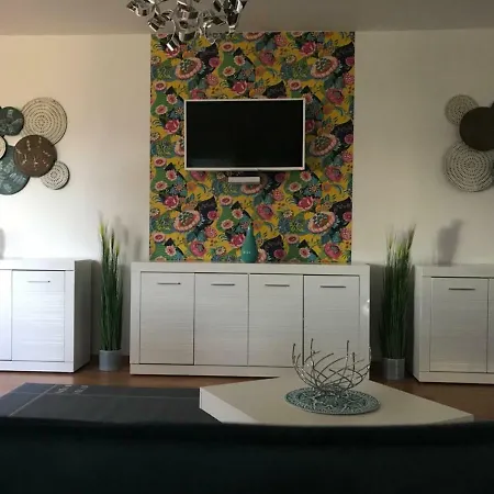 Diamond House Apartment