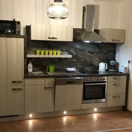 Diamond House Apartament *